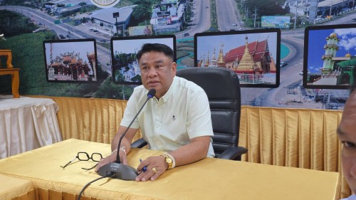เทศบาลนครแม่สอด ประชุมมอบนโยบายแนวทางการทำงานให้แก่ กองช่าง