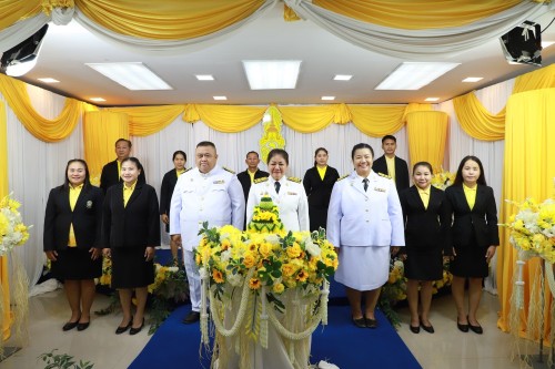 ทน.แม่สอด จัดให้มีการบันทึกเทปถวายพระพรชัยมงคล เนื่องในโอกาส มหามงคลที่พระบาทสมเด็จพระเจ้าอยู่หัวทรงเจริญพระชนมพรรษา 73 พรรษา