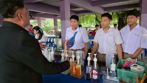 ทน.แม่สอด มอบโอวาทให้แก่นักเรียน โรงเรียนในสังกัดเทศบาลนครแม่สอด ที่เป็นตัวแทนเข้าร่วมการแข่งขันทักษะทางวิชาการระดับภาคเหนือเพื่อพัฒนาสู่ระดับประเทศ