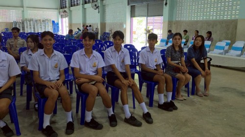 ทน.แม่สอด มอบโอวาทให้แก่นักเรียน โรงเรียนในสังกัดเทศบาลนครแม่สอด ที่เป็นตัวแทนเข้าร่วมการแข่งขันทักษะทางวิชาการระดับภาคเหนือเพื่อพัฒนาสู่ระดับประเทศ