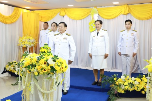 ทน.แม่สอด จัดให้มีการบันทึกเทปถวายพระพรชัยมงคล เนื่องในโอกาส มหามงคลที่พระบาทสมเด็จพระเจ้าอยู่หัว ทรงเจริญพระชนมพรรษา 73 พรรษา