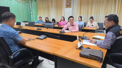 เทศบาลนครแม่สอด จัดประชุมเพื่อติดตามงานและมอบหมายแนวทางการดำเนินงานให้แก่กองช่าง