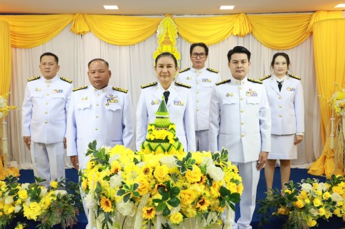 ทน.แม่สอด จัดให้มีการบันทึกเทปถวายพระพรชัยมงคลเนื่องในโอกาส มหามงคลที่พระบาทสมเด็จพระเจ้าอยู่หัวทรงเจริญพระชนมพรรษา 73 พรรษา