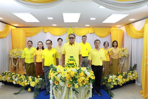 ทน.แม่สอด จัดให้มีการบันทึกเทปถวายพระพรชัยมงคลเนื่องในโอกาส มหามงคลที่พระบาทสมเด็จพระเจ้าอยู่หัวทรงเจริญพระชนมพรรษา 73 พรรษา