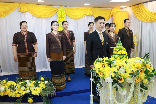 ทน.แม่สอด จัดให้มีการบันทึกเทปถวายพระพรชัยมงคลเนื่องในโอกาส มหามงคลที่พระบาทสมเด็จพระเจ้าอยู่หัวทรงเจริญพระชนมพรรษา 73 พรรษา