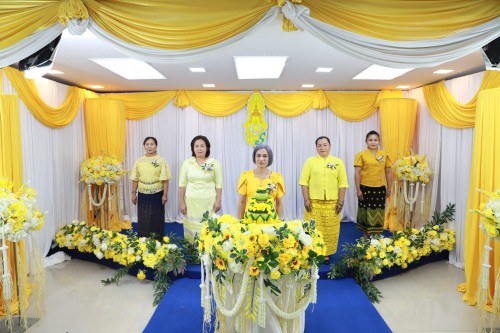 ทน.แม่สอด จัดให้มีการบันทึกเทปถวายพระพรชัยมงคลเนื่องในโอกาส มหามงคลที่พระบาทสมเด็จพระเจ้าอยู่หัวทรงเจริญพระชนมพรรษา 73 พรรษา