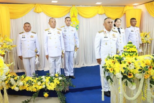 ทน.แม่สอด จัดให้มีการบันทึกเทปถวายพระพรชัยมงคลเนื่องในโอกาส มหามงคลที่พระบาทสมเด็จพระเจ้าอยู่หัวทรงเจริญพระชนมพรรษา 73 พรรษา