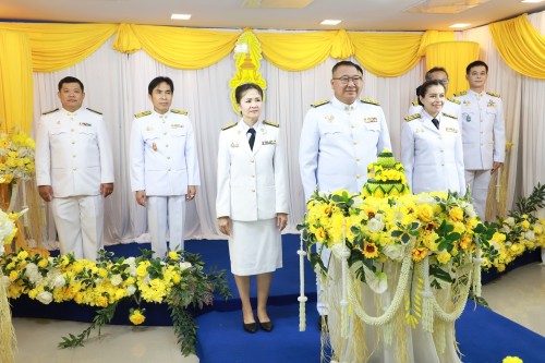 ทน.แม่สอด จัดให้มีการบันทึกเทปถวายพระพรชัยมงคล เนื่องในโอกาส มหามงคลที่พระบาทสมเด็จพระเจ้าอยู่หัวทรงเจริญพระชนมพรรษา 73 พรรษา