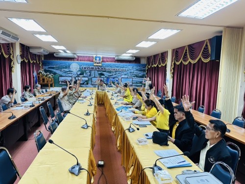เทศบาลนครแม่สอด จัดประชุมคณะกรรมการพัฒนาเทศบาลนครแม่สอด