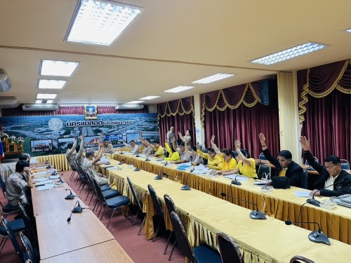 เทศบาลนครแม่สอด จัดประชุมคณะกรรมการพัฒนาเทศบาลนครแม่สอด