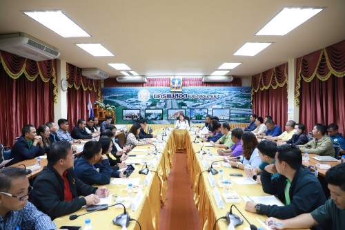 ทน.แม่สอด เข้าร่วมประชุมการจัดทำแผนการใช้เครื่องจักรกลขององค์การบริหารส่วนจังหวัด เพื่อการพัฒนาโครงสร้างพื้นฐาน ในปีงบประมาณ พ.ศ. 2569