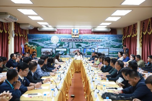 ทน.แม่สอด เข้าร่วมประชุมการจัดทำแผนการใช้เครื่องจักรกลขององค์การบริหารส่วนจังหวัด เพื่อการพัฒนาโครงสร้างพื้นฐาน ในปีงบประมาณ พ.ศ. 2569