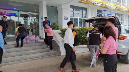 เทศบาลนครแม่สอด รับมอบสิ่งของบริจาค จากธนาคารออมสินเขตตาก ภาค 7