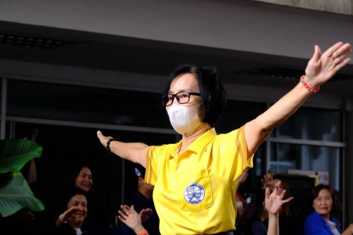 ทน.แม่สอด ร่วมพิธีเปิดการฝึกอบรม \"โครงการส่งเสริมสุขภาพผู้สูงอายุ สร้างจิตใจ ร่างกายแข็งแรง\" รุ่นที่ 3 และโครงการพัฒนาศักยภาพผู้สูงอายุเทศบาลนครแม่สอด