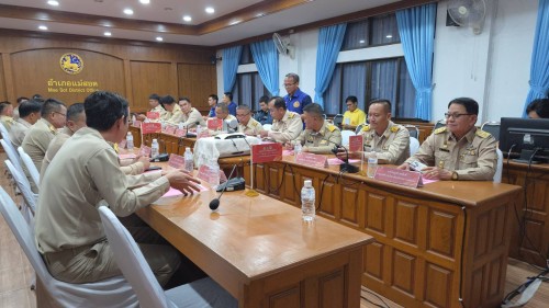 ทน.แม่สอด เข้าร่วมพิธีลงนามประกาศปฏิญญา รวมพลัง ยับยั้งปัญหายาเสพติด NO Drugs NO Dealers ผนึกกำลัง หมู่บ้าน ชุมชนปลอดยาเสพติด อำเภอแม่สอด จังหวัดตาก