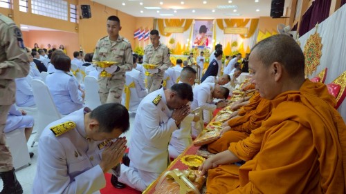 ทน.แม่สอด ร่วมพิธีเฉลิมพระเกียรติพระบาทสมเด็จพระเจ้าอยู่หัว เนื่องในโอกาสวันเฉลิมพระชนมพรรษา 28 กรกฎาคม 2568 