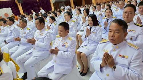 ทน.แม่สอด ร่วมพิธีเฉลิมพระเกียรติพระบาทสมเด็จพระเจ้าอยู่หัว เนื่องในโอกาสวันเฉลิมพระชนมพรรษา 28 กรกฎาคม 2568 