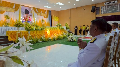 ทน.แม่สอด ร่วมพิธีเฉลิมพระเกียรติพระบาทสมเด็จพระเจ้าอยู่หัว เนื่องในโอกาสวันเฉลิมพระชนมพรรษา 28 กรกฎาคม 2568 