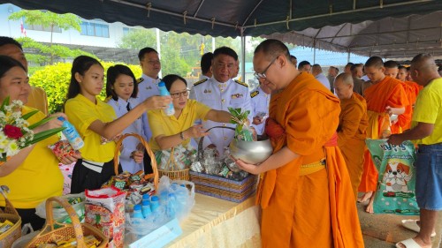 ทน.แม่สอด ร่วมพิธีเฉลิมพระเกียรติพระบาทสมเด็จพระเจ้าอยู่หัว เนื่องในโอกาสวันเฉลิมพระชนมพรรษา 28 กรกฎาคม 2568 