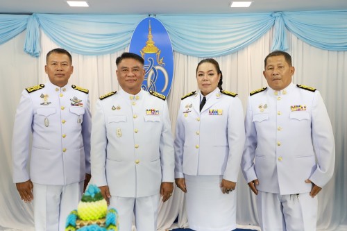 นายกเทศมนตรี พร้อมคณะผู้บริหาร เข้าร่วมการบันทึกเทปถวายพระพรชัยมงคล สมเด็จพระนางเจ้าสิริกิติ์ พระบรมราชินีนาถ พระบรมราชชนนีพันปีหลวง ทรงเจริญพระชนมพรรษา 93 พรรษา