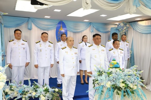 นายกเทศมนตรี พร้อมคณะผู้บริหาร เข้าร่วมการบันทึกเทปถวายพระพรชัยมงคล สมเด็จพระนางเจ้าสิริกิติ์ พระบรมราชินีนาถ พระบรมราชชนนีพันปีหลวง ทรงเจริญพระชนมพรรษา 93 พรรษา