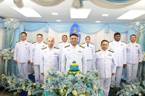 นายกเทศมนตรี พร้อมคณะผู้บริหาร เข้าร่วมการบันทึกเทปถวายพระพรชัยมงคล สมเด็จพระนางเจ้าสิริกิติ์ พระบรมราชินีนาถ พระบรมราชชนนีพันปีหลวง ทรงเจริญพระชนมพรรษา 93 พรรษา