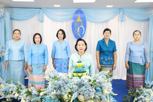 ทน.แม่สอด จัดให้มีการบันทึกเทปถวายพระพรชัยมงคล สมเด็จพระนางเจ้าสิริกิติ์ พระบรมราชินีนาถ พระบรมราชชนนีพันปีหลวง ทรงเจริญพระชนมพรรษา 93 พรรษา          