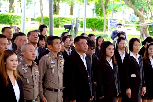 เทศบาลนครแม่สอด เข้าร่วมพิธีวางพวงมาลา เนื่องในวันรพี ประจำปี 2568