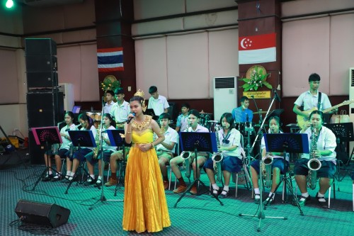 เทศบาลนครแม่สอด จัดงานวันแม่แห่งชาติ ประจำปี 2568