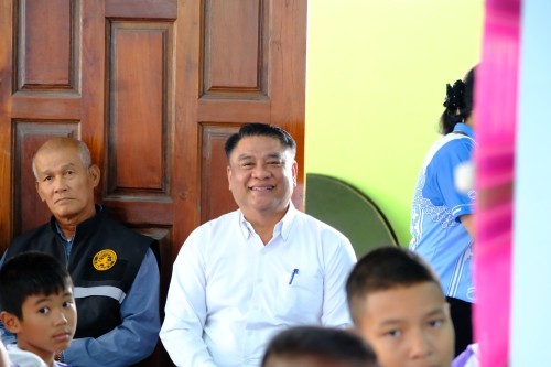 ทน.แม่สอด ร่วมพิธีเปิดโครงการอบรมให้ความรู้  การป้องกันแก้ไขปัญหายาเสพติดในชุมชนร่วมแรง