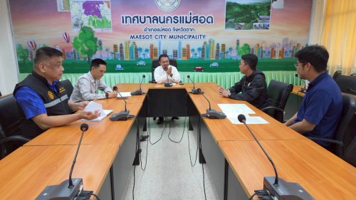ทน.แม่สอด ประชุมติดตามความคืบหน้างานโครงการนำสายไฟฟ้าสายเคเบิลลงใต้ดิน ร่วมกับการไฟฟ้าส่วนภูมิภาคอำเภอแม่สอด