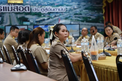 เทศบาลนครแม่สอด จัดประชุมหัวหน้าส่วนราชการ ประจำเดือนสิงหาคม พ.ศ.2568