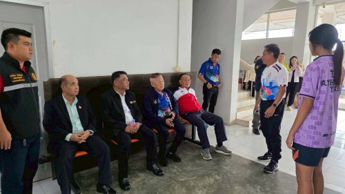 ทน.แม่สอด ให้การต้อนรับ พล.ต.ต.สุรพงษ์ อาริยะมงคล อุปนายกอาวุโสและเลขาธิการ สมาคมกีฬากรีฑาแห่งประเทศไทยในพระบรมราชูปถัมภ์ พร้อมคณะฯ และร่วมลงพื้นที่ตรวจเยี่ยมโรงเรียนกีฬาเทศบาลนครแม่สอด 