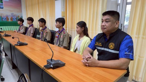 ทน.แม่สอด ร่วมให้การต้อนรับและแสดงความยินดีกับคณะครูและนักเรียนโรงเรียนเทศบาลวัดบุญญาวาส