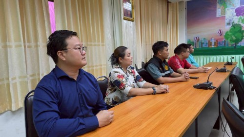 ทน.แม่สอด ร่วมให้การต้อนรับและแสดงความยินดีกับคณะครูและนักเรียนโรงเรียนเทศบาลวัดบุญญาวาส