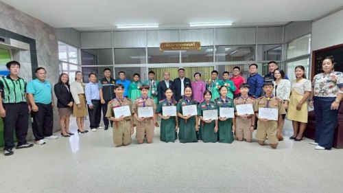 ทน.แม่สอด ร่วมให้การต้อนรับและแสดงความยินดีกับคณะครูและนักเรียนโรงเรียนเทศบาลวัดบุญญาวาส