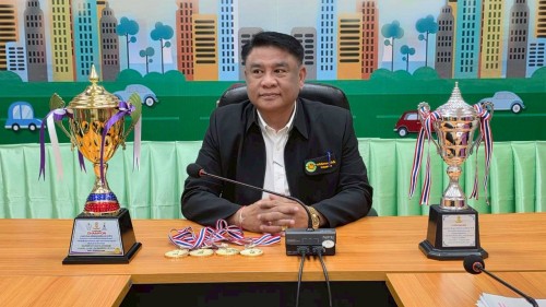 ทน.แม่สอด ร่วมให้การต้อนรับและแสดงความยินดีกับคณะครูและนักเรียนโรงเรียนเทศบาลวัดบุญญาวาส