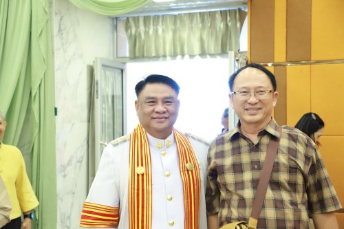 ทน.แม่สอด จัดพิธีมอบวุฒิบัตร \"โครงการส่งเสริมสุขภาพผู้สูงอายุ สร้างจิตสดใส ร่างกายแข็งแรง“ และ \"โครงการพัฒนาศักยภาพผู้สูงอายุเทศบาลนครแม่สอด\"