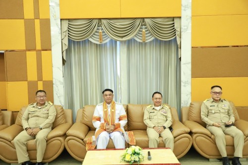 ทน.แม่สอด จัดพิธีมอบวุฒิบัตร \"โครงการส่งเสริมสุขภาพผู้สูงอายุ สร้างจิตสดใส ร่างกายแข็งแรง“ และ \"โครงการพัฒนาศักยภาพผู้สูงอายุเทศบาลนครแม่สอด\"