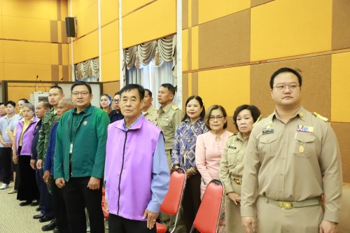 ทน.แม่สอด จัดพิธีมอบวุฒิบัตร \"โครงการส่งเสริมสุขภาพผู้สูงอายุ สร้างจิตสดใส ร่างกายแข็งแรง“ และ \"โครงการพัฒนาศักยภาพผู้สูงอายุเทศบาลนครแม่สอด\"