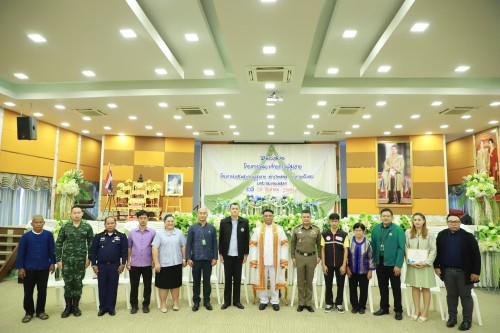 ทน.แม่สอด จัดพิธีมอบวุฒิบัตร \"โครงการส่งเสริมสุขภาพผู้สูงอายุ สร้างจิตสดใส ร่างกายแข็งแรง“ และ \"โครงการพัฒนาศักยภาพผู้สูงอายุเทศบาลนครแม่สอด\"