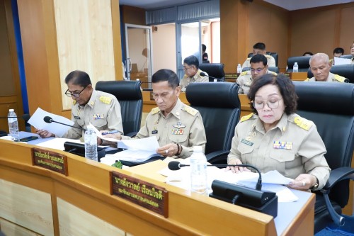 สภาเทศบาลนครแม่สอด จัดประชุมสภาเทศบาลนครแม่สอด สมัยประชุมสามัญ สมัยที่ 3 ครั้งที่ 2 ประจำปี 2568 