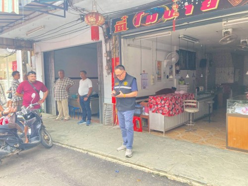 เทศบาลนครแม่สอด ลงพื้นที่ระงับเหตุเพลิงไหม้ บริเวณตลาดพลอย ในเขตพื้นที่เทศบาลนครแม่สอด