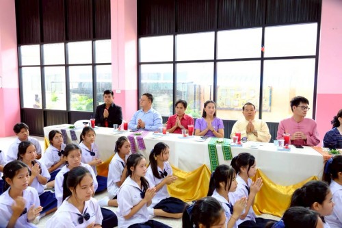 เทศบาลนครแม่สอด ร่วมงานแสดงมุทิตาจิต แด่ผู้เกษียณอายุราชการ (นายเจริญ รวมเขียน)