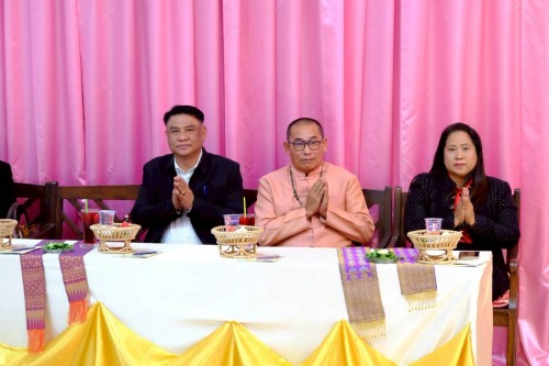 เทศบาลนครแม่สอด ร่วมงานแสดงมุทิตาจิต แด่ผู้เกษียณอายุราชการ (นายเจริญ รวมเขียน)