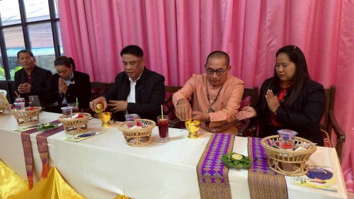 เทศบาลนครแม่สอด ร่วมงานแสดงมุทิตาจิต แด่ผู้เกษียณอายุราชการ (นายเจริญ รวมเขียน)