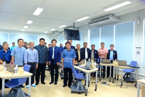 ทน.แม่สอด ร่วมโครงการอบรมเชิงปฏิบัติการในหัวข้อ \"การใช้ Generative AI พลิกกระบวนงานจังหวัดตากให้รวดเร็ว\"