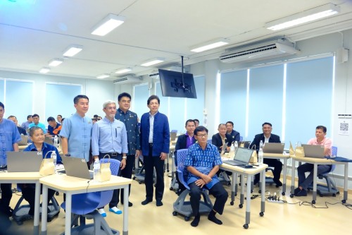 ทน.แม่สอด ร่วมโครงการอบรมเชิงปฏิบัติการในหัวข้อ \"การใช้ Generative AI พลิกกระบวนงานจังหวัดตากให้รวดเร็ว\"