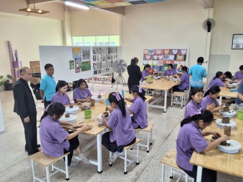 ทน.แม่สอด ลงพื้นที่ตรวจเยี่ยมโรงเรียนเทศบาลเฉลิมพระเกียรติสมเด็จพระเทพรัตนราชสุดา ฯ สยามบรมราชกุมารี และโรงเรียนกีฬาเทศบาลนครแม่สอด