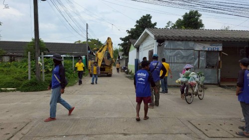 ทน.แม่สอด ร่วมกับ เรือนจำอำเภอแม่สอด ลงพื้นที่ขุดลอกท่อระบายน้ำ ในเขตพื้นที่เทศบาลนครแม่สอด